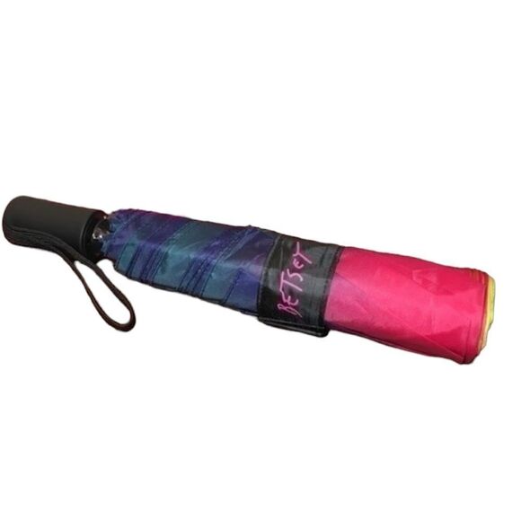 NWT BETSEY JOHNSON MULTI COLOR TIE-DYE AUTO OPEN UMBRELLA - Picture 4 of 8
